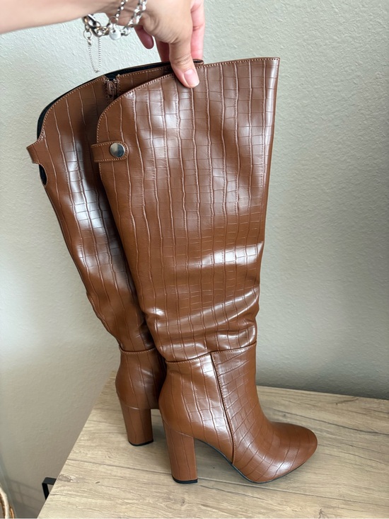 Lulus Shoes - Lulu's Brown Faux-Croc Over-the-Knee Block Heel Boots